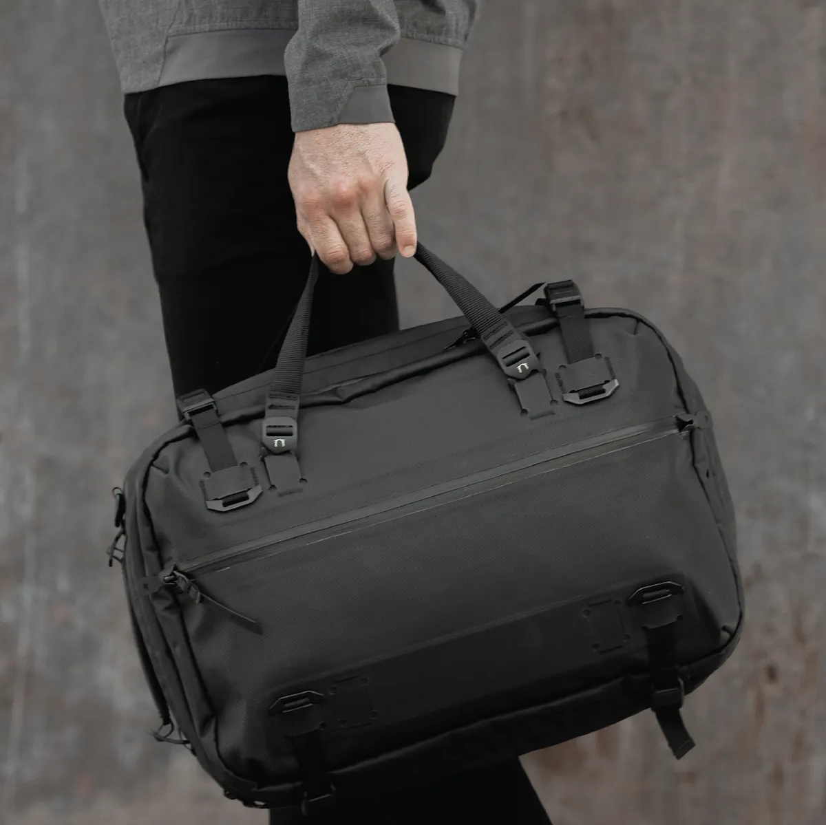 Black Ember Forge | 20-30L Expandable 3-Way Commuter Pack