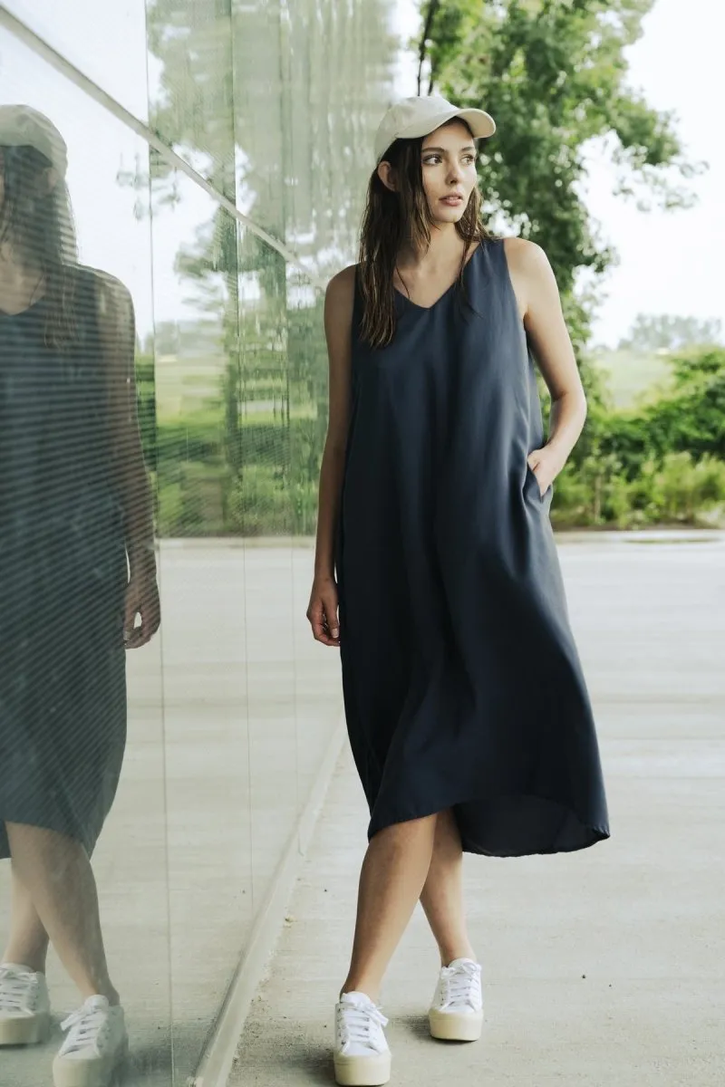 Bodybag Cassis Dress - Black or Navy (Online Exclusive)